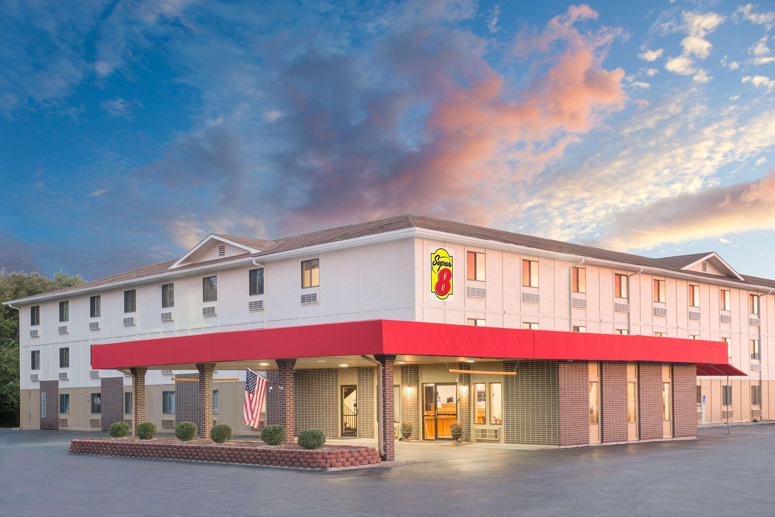 Super 8 By Wyndham Terre Haute Eksteriør bilde